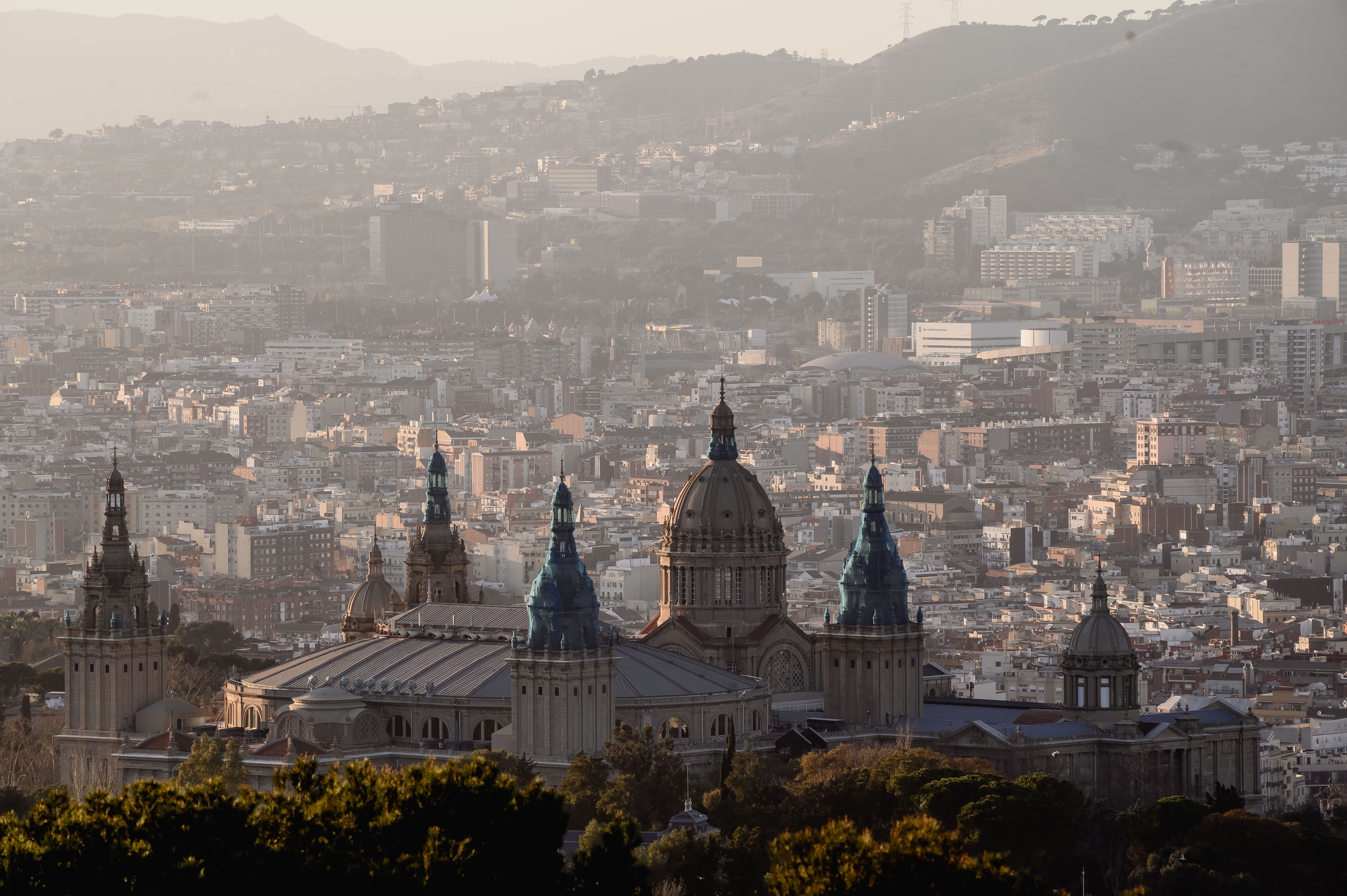 Barcelona Private Jet Guide_ Routes, Airports & Costs